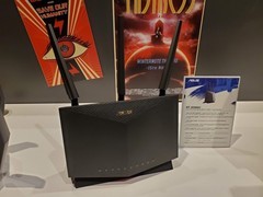 华硕在国外发布两款游戏级Wi-Fi 6路由