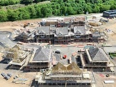 华纳兄弟打造哈利·波特迷你小镇