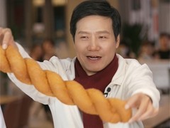 雷军小米食堂大秀酸奶麻花：网友都看饿了