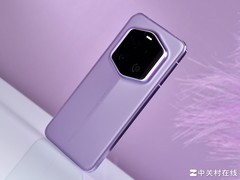 荣耀Magic7 RSR 保时捷设计评测：2亿像素大底长焦镜头体验如何？