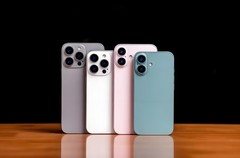 苹果关税危机大逃亡：5架飞机紧急空运，iPhone命运多舛