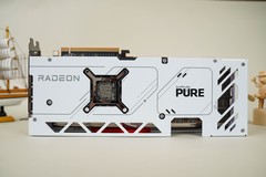 3A游戏2K高帧显卡 蓝宝石RX 7800 XT极地版双11大促