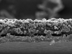 手机电池技术大爆发？硅碳负极如何让手机电量暴增40%？