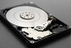 DIY从入门到放弃：监控盘和企业盘你选谁？