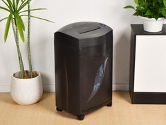 满足海量碎纸需求 科密黑金刚+碎纸机评测