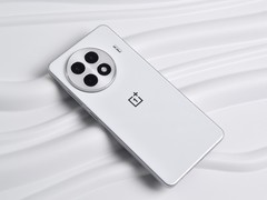 一加 Ace 5 Pro全面评测：性能王牌快人一代