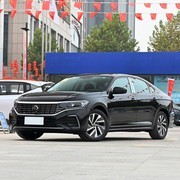 30万内五款实力派中型三厢轿车推荐，驾驶体验全面解析