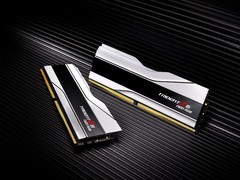 芝奇展示DDR5-8400 CL44 128 GB (2x64GB) 极速大容量超频内存