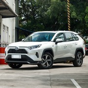 三款30万内插电混动SUV对比：丰田双擎E+、威兰达新能源与星越L增程电动版谁更值得选？