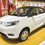 五款十万内纯电两厢车推荐，实用与个性兼具