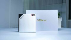 128GB内存8060S最强核显！极摩客EVO-X2 Max+ 395开箱