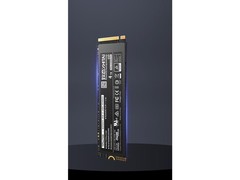 致态4TB固态硬盘热销，到手仅1759元