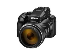 捕捉远方细节：内容创作者必备变焦相机