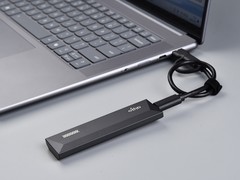 全系TLC颗粒 aigo S10移动固态硬盘质价比拉满