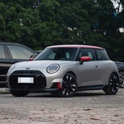 30万内四款MINI轿车推荐：个性与品质兼得的都市之选