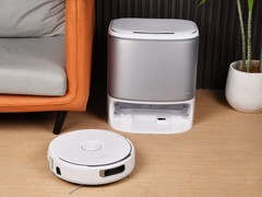 云鲸AI活水履带洗地机器人逍遥002图赏