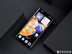 荣耀Magic V3评测：轻薄折叠屏新晋“卷王”