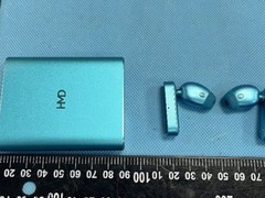 HMD推出真无线耳机：自带磁吸功能，可反向给手机充电！