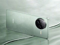 REDMI K80预售开启，创历史新低价