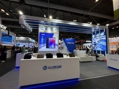 酷比魔方惊艳亮相2024年香港电子展 全新产品阵容引关注！