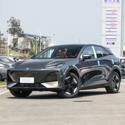 30万内纯电中型SUV三强对决，谁更懂你的电动生活？