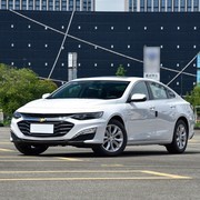 20万内汽油中型轿车五强对决，谁是家用首选？