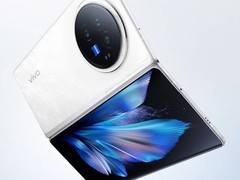 vivo X Fold 4配置曝光：骁龙8 Gen3加持，主打轻薄设计