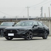 30万内五款实力派中型三厢轿车推荐，混动燃油全都有