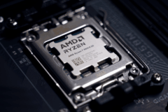 最强游戏CPU：9800X 3D 该搭配什么显卡？