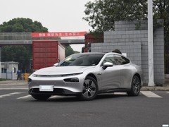 30万内纯电中型轿车四选一，智能驾趣谁更胜一筹？