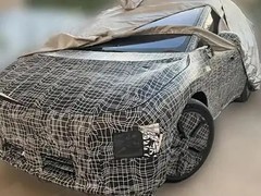 理想全新SUV路试谍照曝光 2025年发布