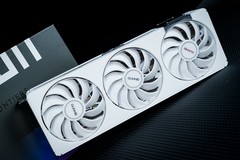 蓝戟B580 Photon 12G OC W显卡首测 难以置信的飞跃