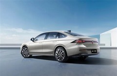 每日车圈新鲜事：奥迪Q5插混版官图发布|新大众速腾公布|新问界M9交付破3万