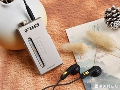 用指尖，找回电台的声音记忆：飞傲RR11便携式收音机耳放深度体验