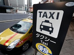 司机人手严重不足 2024年日本82家出租车公司退出市场