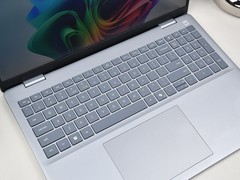 17小时续航的16英寸轻薄大屏本 上手体验Dell 16 Plus