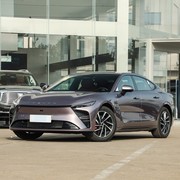 20万内中大型轿车推荐：哪吒S、星纪元ES与极狐阿尔法S谁更值得选？