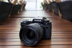 40张连拍、7档防抖 富士X-H2s单机16700元