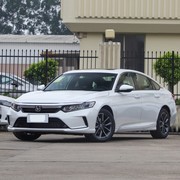 四款混动中型轿车对比推荐，30万内实力之选