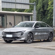 三款30万内中型三厢轿车深度对比，谁是你的理想之选？