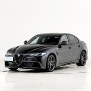 三款30万-50万中型轿车深度对决：优雅、激情与纯粹驾驶体验如何选？