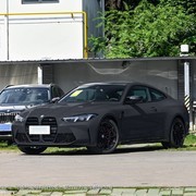 三款百万内豪华硬顶跑车对决，谁是性能与格调的完美之选？