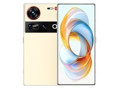 努比亚Z70 Ultra香珀版3105元起