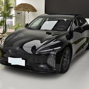 20万内增程式中大型轿车推荐：空间续航兼备，科技质感拉满