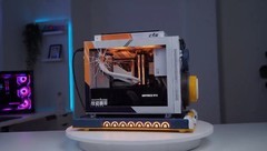 细节、情怀、性能，全部拉满！《反恐精英》上海Major定制主机亮相