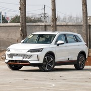 40万内插电混动中型SUV四款优选，续航与科技兼顾