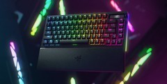蛛皇降临！RAZER发布黑寡妇蜘蛛旗舰支持三模、热插拔