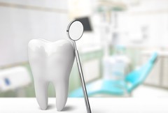 四颗牙换一辆宝马？揭秘看牙背后的惊人真相！