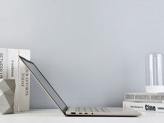 灵感与性能结合的艺术品华硕灵耀14 Air骁龙版图赏