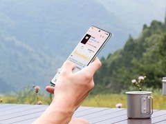 出门不带充电宝能行吗？五一出游超强续航手机必备清单